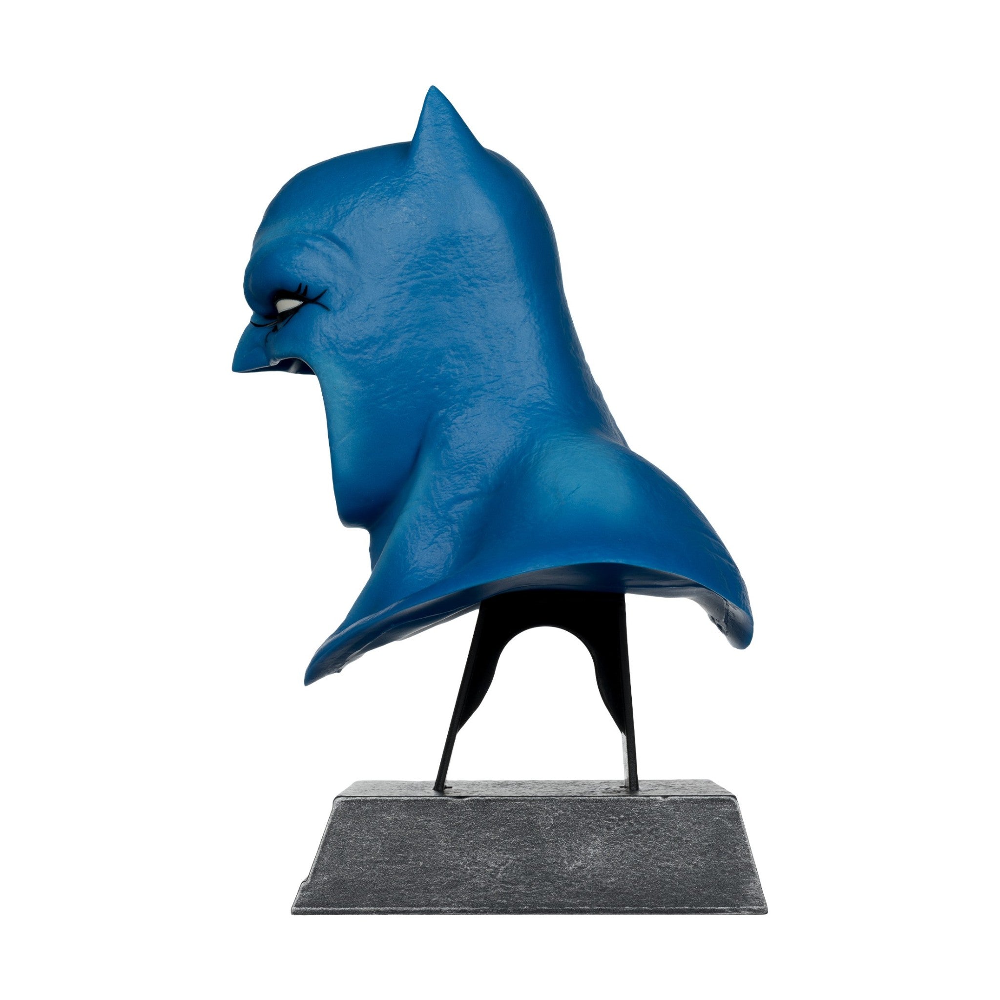 DC Direct Batman Dark Knight Returns Cowl Replica 1:3 Scale - McFarlane Toys