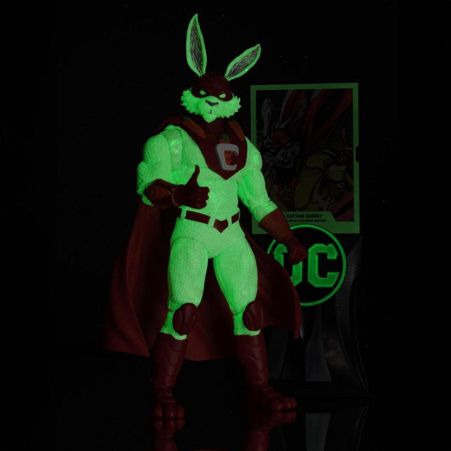 DC Multiverse Justice League Captain Carrot Glow in the Dark Gold Label - 0