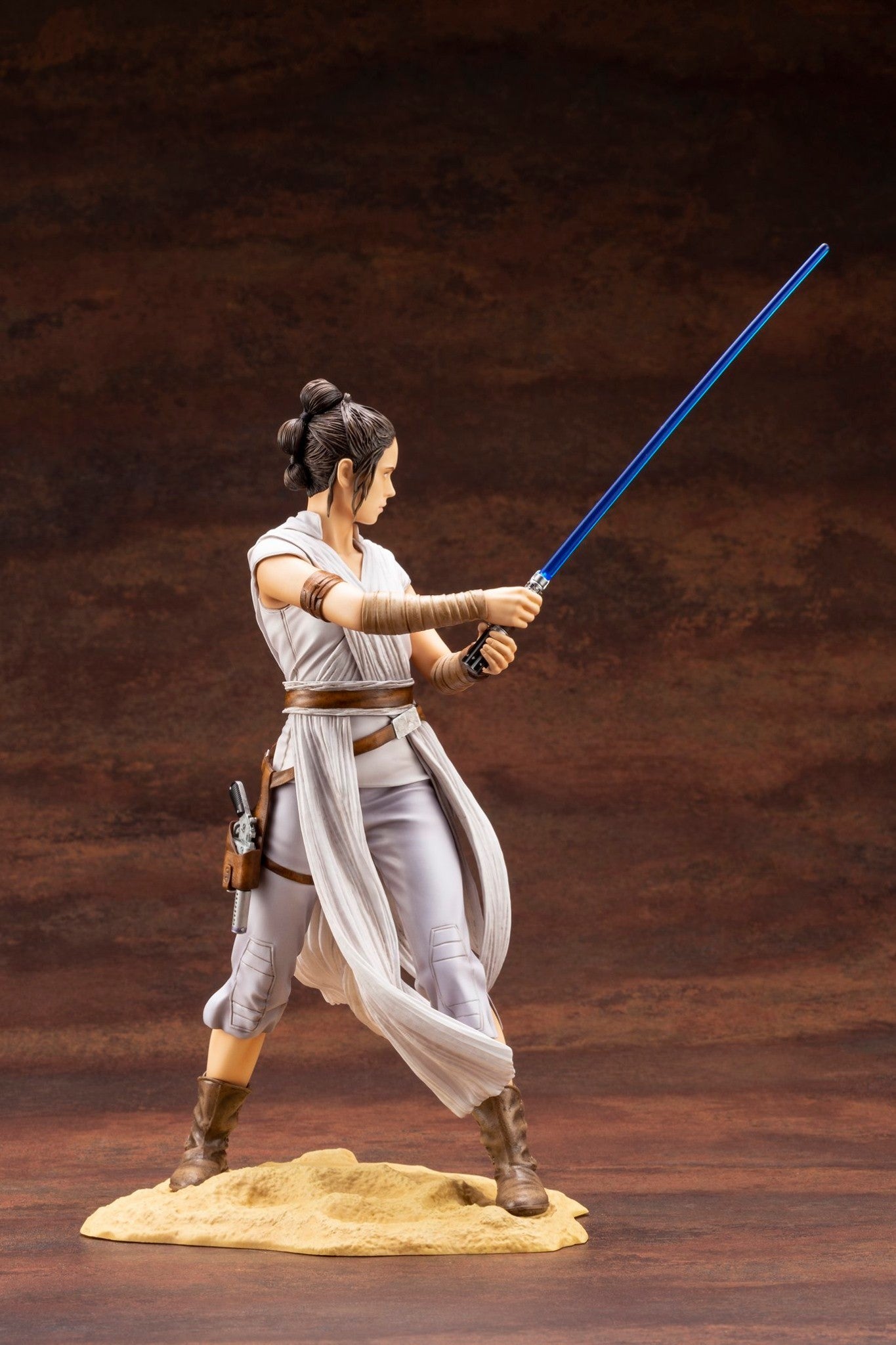 Kotobukiya Star Wars Rey ARTFX+ Statue