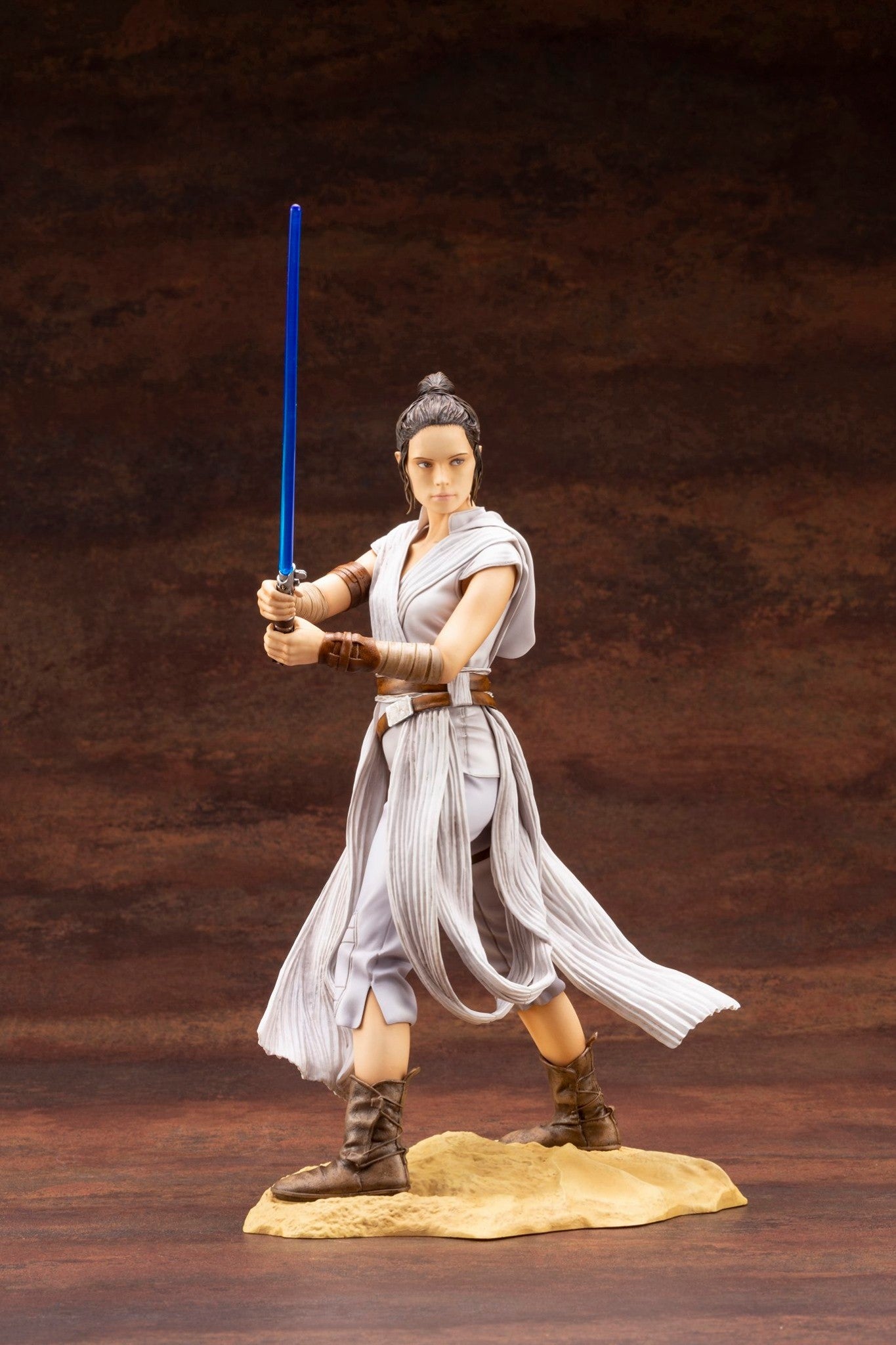 Kotobukiya Star Wars Rey ARTFX+ Statue