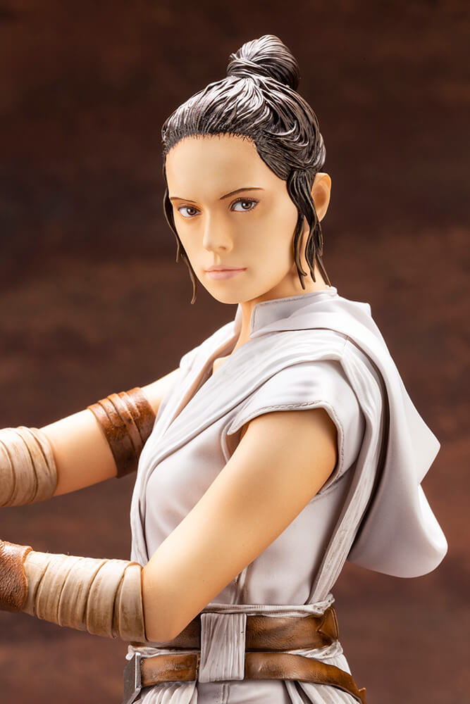 Kotobukiya Star Wars Rey ARTFX+ Statue